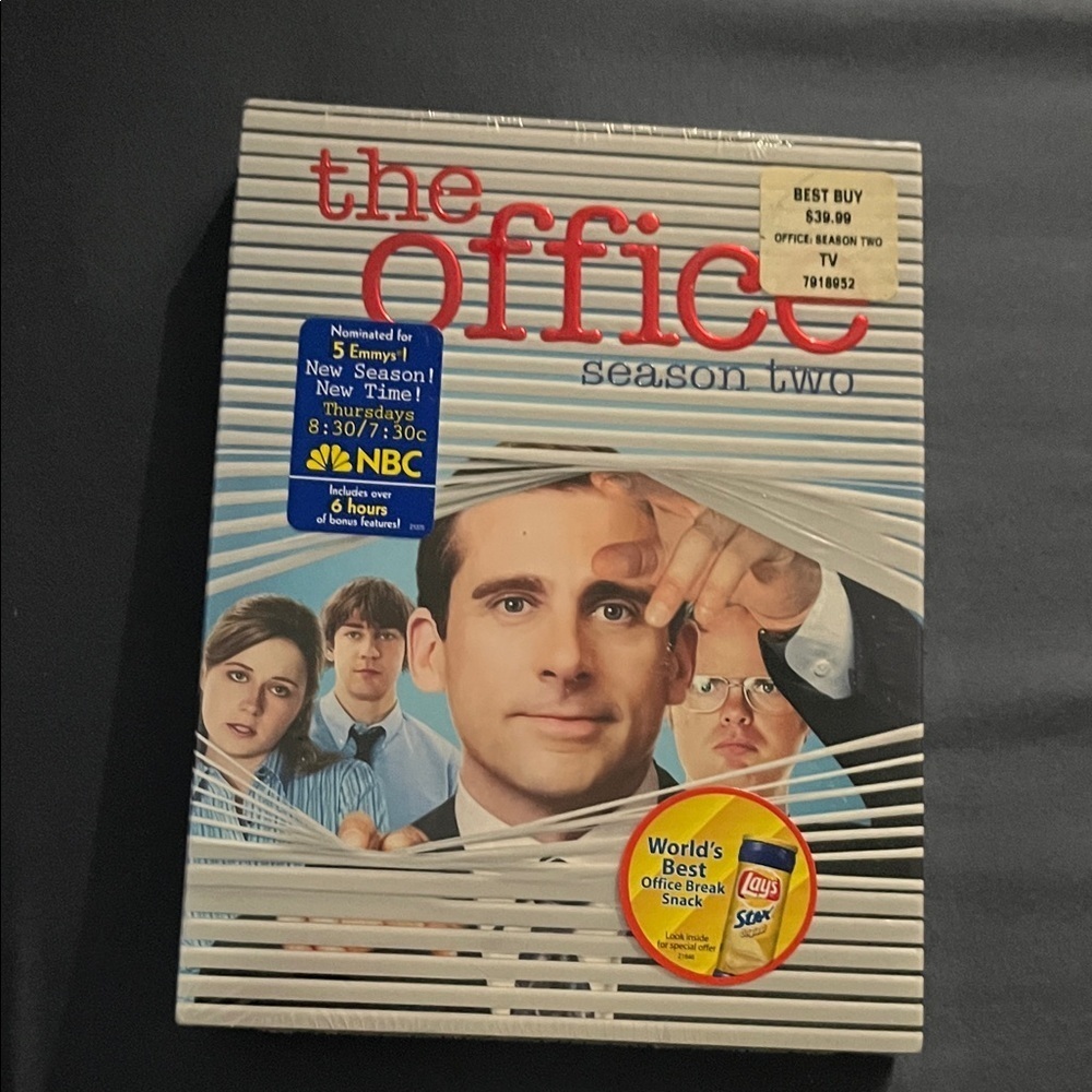 The Office Season Two DVD with Blue Cover